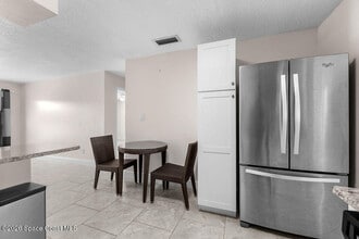 722 Granada St in Fort Pierce, FL - Building Photo - Building Photo