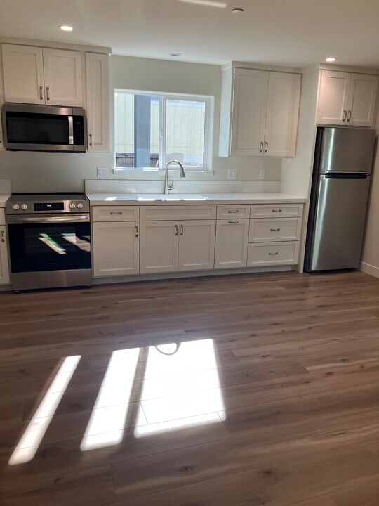 548 Blanca St, Unit A in Morro Bay, CA - Foto de edificio