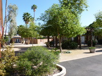 Coronado Vista Courtyard Apts.(SENIOR LIVING) in Tucson, AZ - Foto de edificio - Building Photo