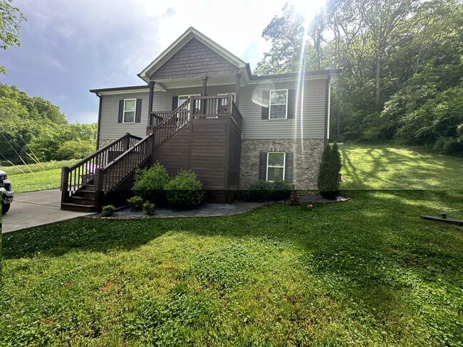 1512 Williamson Rd, Unit Upstairs Unit