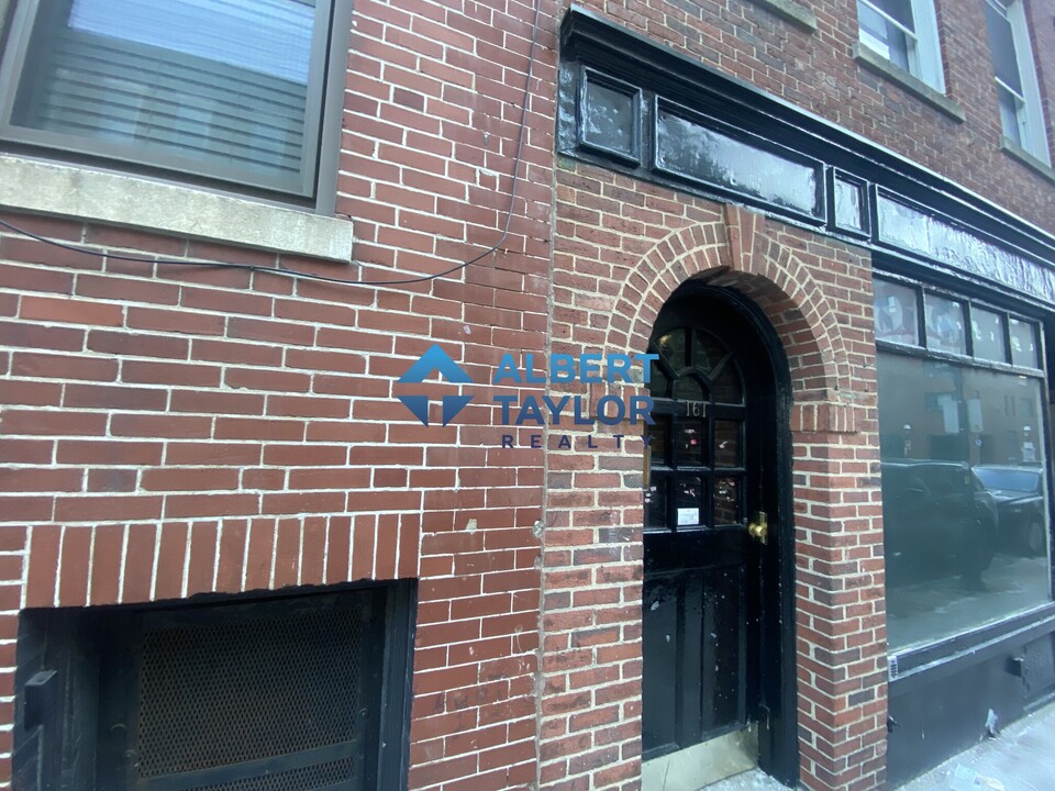 155 Endicott St, Unit 3R in Boston, MA - Foto de edificio