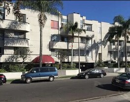 1240 S Corning St, Unit 108 in Los Angeles, CA - Foto de edificio - Building Photo