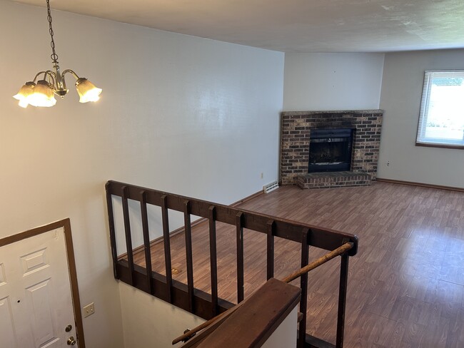 1230 S Thompson Dr in Madison, WI - Building Photo - Building Photo