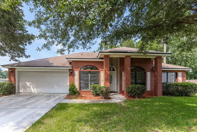 property at 925 Plumbridge Ct