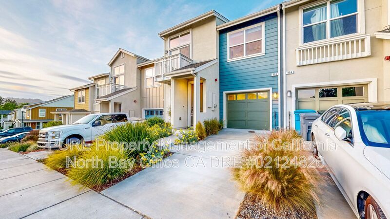 908 Prospect Ave in Santa Rosa, CA - Building Photo