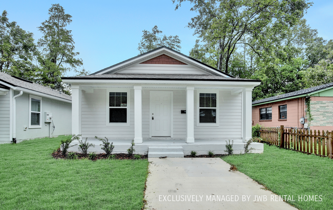 1334 Francis St in Jacksonville, FL - Foto de edificio - Building Photo