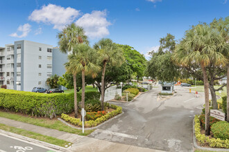 Breakwaters in West Palm Beach, FL - Foto de edificio - Building Photo