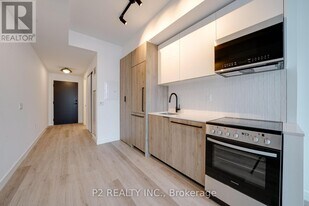 1635 Military Trail in Toronto, ON - Building Photo