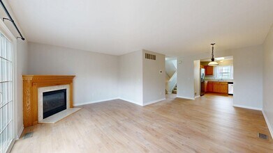 3073 Promenade Cir in Ann Arbor, MI - Building Photo - Building Photo