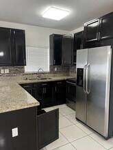 13941 SW 13th St in Miami, FL - Building Photo - Building Photo