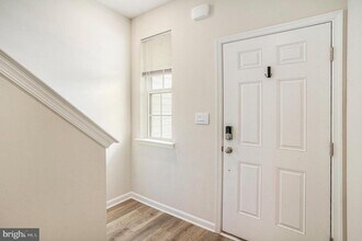 1143 Martin Rd in Breinigsville, PA - Foto de edificio - Building Photo