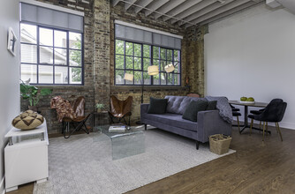 Tinnerman Lofts in Cleveland, OH - Building Photo - Interior Photo