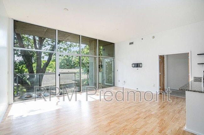 130 Arizona Ave NE in Atlanta, GA - Building Photo - Building Photo