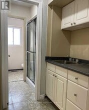 1641 Victoria Park Ave in Toronto, ON - Building Photo - Building Photo