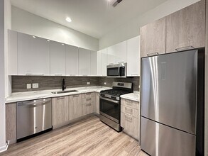 2550 S Wabash Ave in Chicago, IL - Building Photo - Building Photo