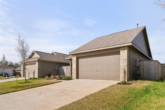 17715 Grv Hl Dr in Hockley, TX - Building Photo - Building Photo