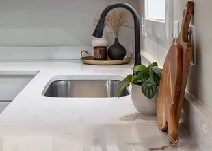 3917 Shasta Dr in Bloomington, IL - Building Photo - Building Photo