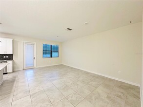 11210 Whistling Pne Wy in Orlando, FL - Building Photo - Building Photo