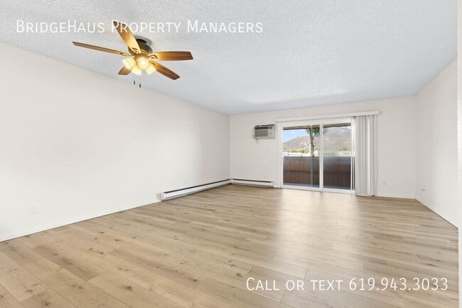 8703 Lake Murray Blvd in San Diego, CA - Building Photo - Building Photo