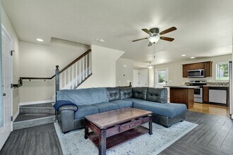 2601 Lynbarton Point in Colorado Springs, CO - Building Photo - Building Photo