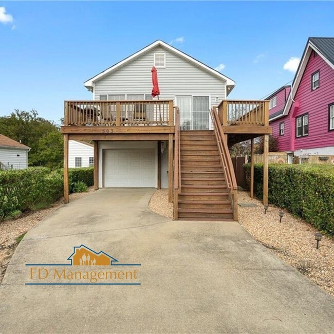 property at 503 N 1st St