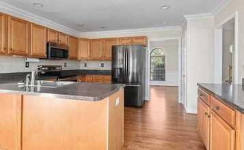 3169 Caversham Park Ln in Lexington, KY - Building Photo - Building Photo
