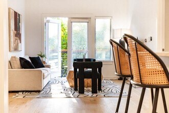 2505 Thornton Rd in Austin, TX - Building Photo - Building Photo