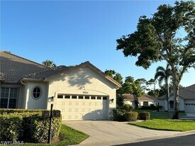 8564 Fairway Bend Dr in Ft. Myers, FL - Building Photo