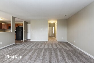 2634 Lullwater Ln in Indianapolis, IN - Building Photo - Building Photo