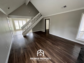 3379 Spring Shadow Dr in Memphis, TN - Building Photo - Building Photo