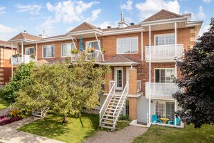 1923 Guy-Bouchard Boul Apartments