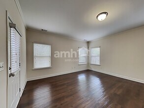2434 Beal St in Snellville, GA - Building Photo - Building Photo