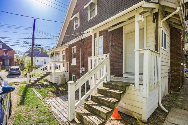 288 E 13th Ave in Columbus, OH - Building Photo - Building Photo