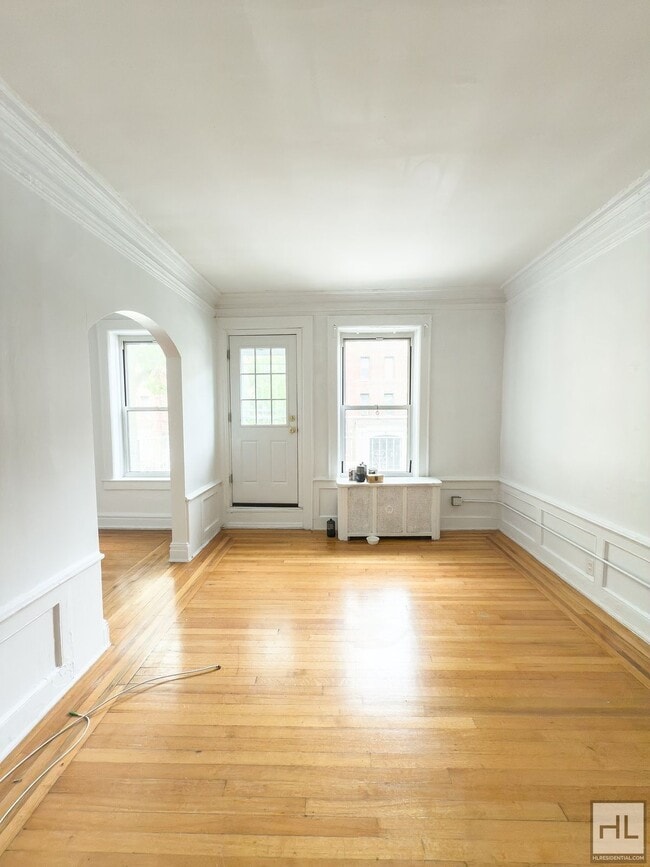 240 Sullivan Pl in Brooklyn, NY - Building Photo - Building Photo