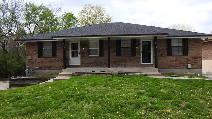 6132 Blue Ridge Cutoff in Raytown, MO - Foto de edificio