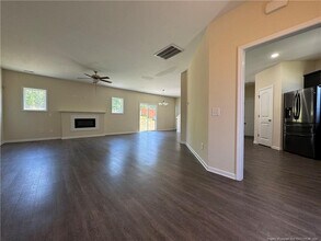 185 Ledgebrook Ln in Raeford, NC - Building Photo - Building Photo