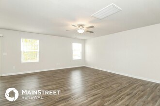 4055 Meredith Woods Ln in Winston-Salem, NC - Foto de edificio - Building Photo