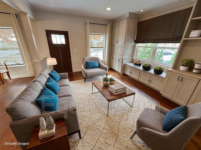 3750 Petoskey Ave in Cincinnati, OH - Building Photo - Building Photo