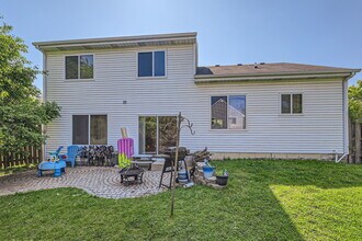 34257 Trillium Way in Round Lake, IL - Building Photo - Building Photo