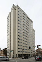 Symphony Plaza West in Boston, MA - Building Photo - Building Photo