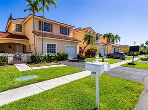 17275 NW 7th St in Pembroke Pines, FL - Foto de edificio - Building Photo