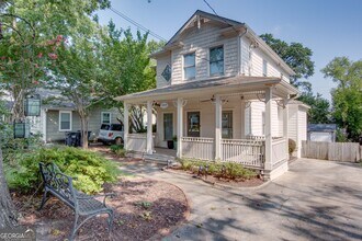 1285 Eubanks Ave in East Point, GA - Building Photo - Building Photo