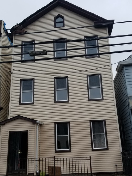 103 Highland Avenue in Newark, NJ - Building Photo