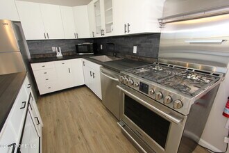 1001 NW Central Ave in Seaside Park, NJ - Building Photo - Building Photo
