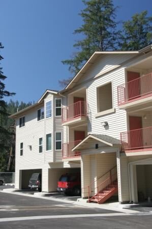 Redwood Village Apartments in Redway, CA - Building Photo