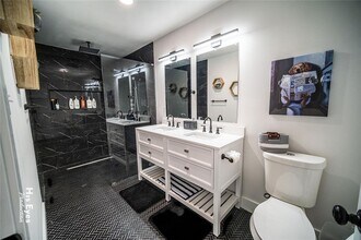 7500 Rio Pass in Austin, TX - Building Photo - Building Photo