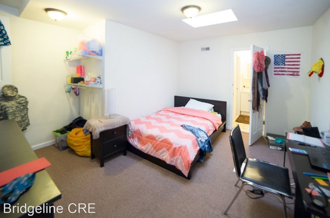 property at 1713 W Berks St