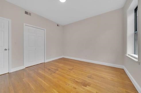 65 Summit Ave in Jersey City, NJ - Building Photo - Building Photo