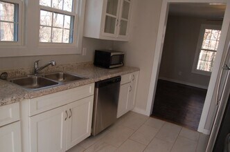 207 Jefferson St in Morganton, NC - Building Photo - Building Photo