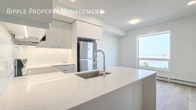 8535-8519 19 Ave SE in Calgary, AB - Building Photo - Building Photo